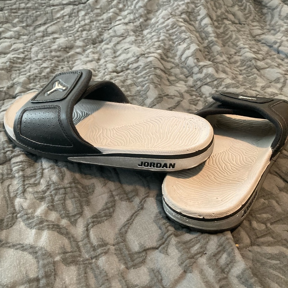 Jordan retro slides